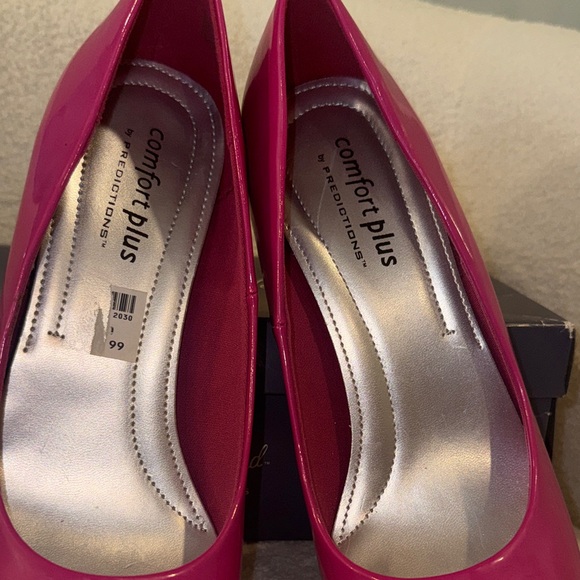 Comfort Plus by Predictions Fuchsia Womens Pumps - Picture 12 of 12
